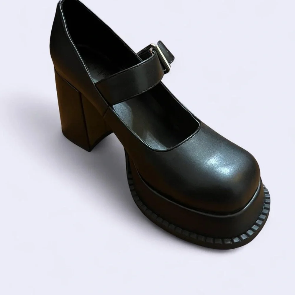 Elegant Black Chunky Heel Mary Jane Shoes - Picture 3 of 6